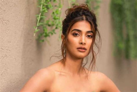 pooja hegde sex xxx|Pooja Hegde Has Hardcore sex with her bf